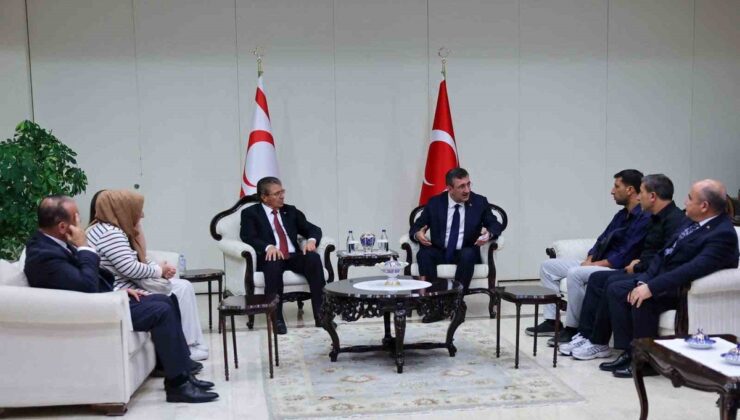 Cevdet Yılmaz, KKTC’de Filo Jet faciasında kaybolanların aileleriyle görüştü