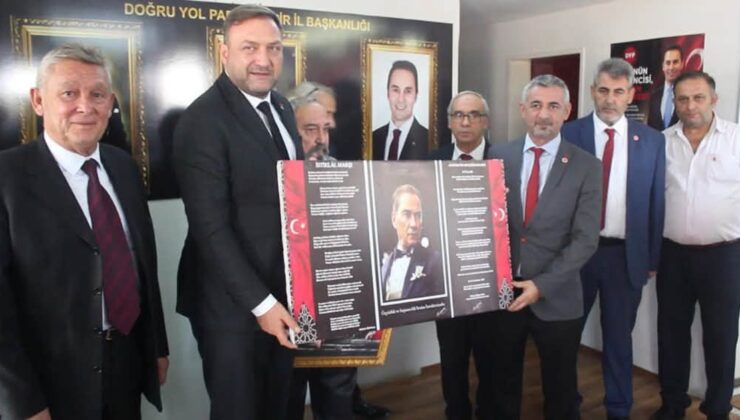 CHP İzmir İl Başkanı Gümrükçü, siyasi ahlak yasası için acil çağrı yaptı