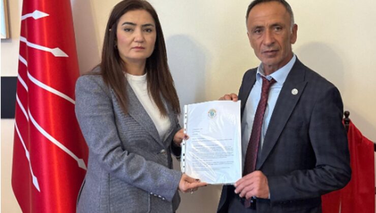 CHP’li Kılıç, emekli sendikası başkanını TBMM’de ağırlayıp talep dosyasını aldı