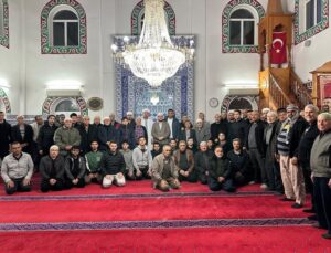 Çivril’de sabah namazı buluşmasında İlçe Müftüsü aile sorumluluklarını anlattı