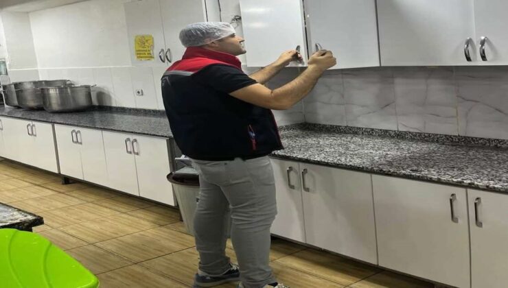 Cizre’de gıda işletmelerine hijyen ve son tüketim tarihi denetimi yapıldı