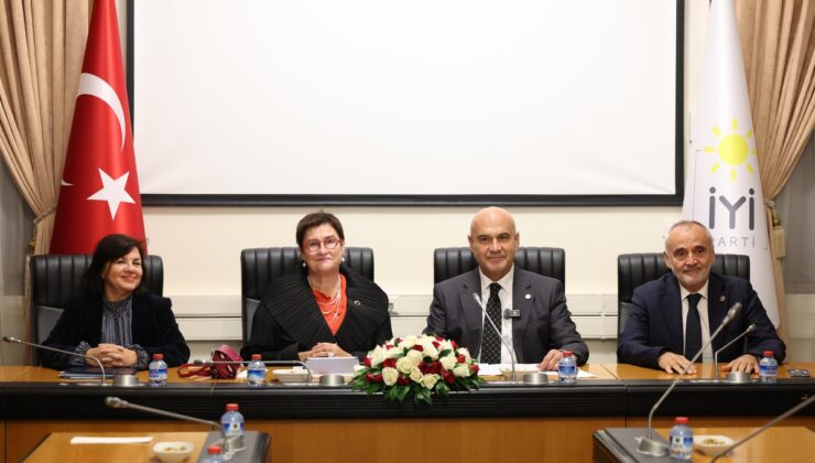 Çömez, AKPM Başkanı ve heyetinin İYİ Parti grubunda misafir edildiğini açıkladı
