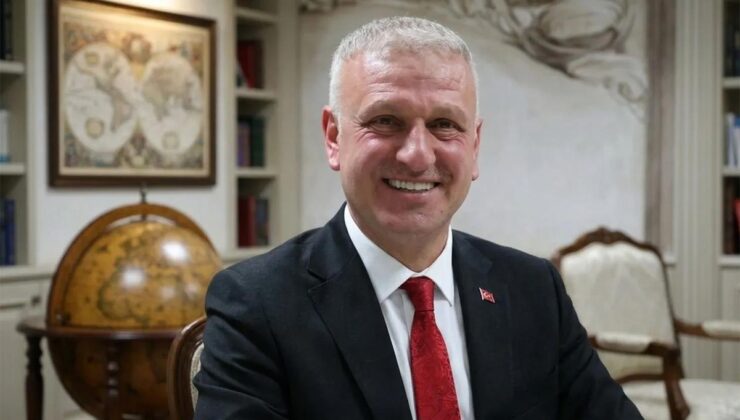 Cumhurbaşkanı Başdanışmanı Oktay Saral’ın görevden alındığı iddia edildi