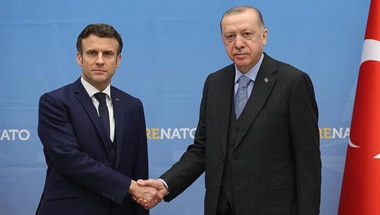 Cumhurbaşkanı Erdoğan, Macron ile telefonda görüştü