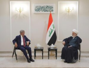 Davutoğlu, Irak’ta Bağdat, Necef, Küfe ve Kerbela’da dini ve siyasi temaslar yaptı