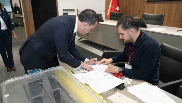 Denizli Sanayi Odası’nda seçim başladı, Selim Kasapoğlu tek aday olarak yarışıyor