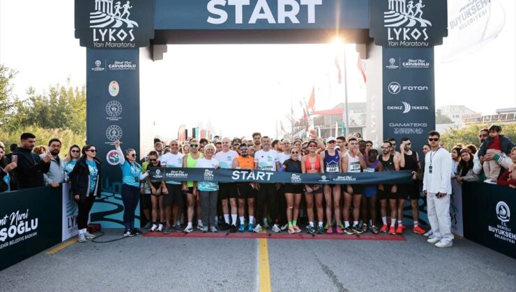 Denizli’de 2. Lykos Yarı Maratonu’na 26 ülke ve 60 ilden sporcu katıldı