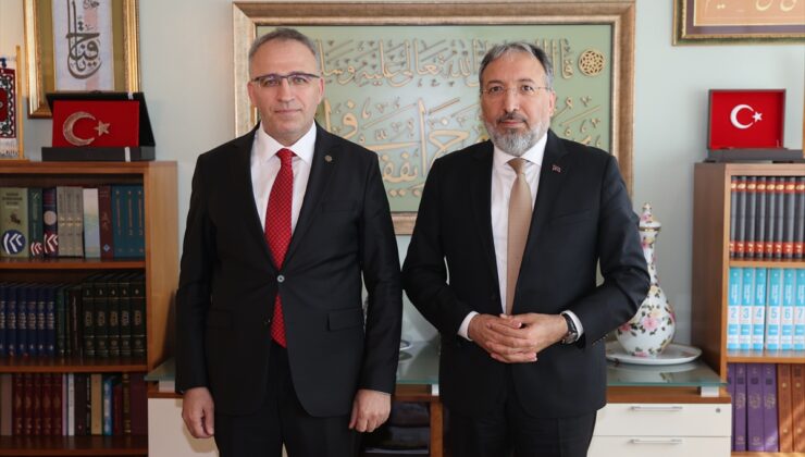 Diyanet İşleri Başkanı Arpaguş, ABD’de FETÖ ve benzeri yapılara karşı uyardı