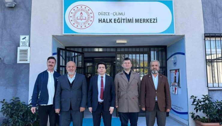 Düzce Çilimli’de Kaymakam Altıntaş, Halk Eğitimi Merkezi personeline kolaylık diledi