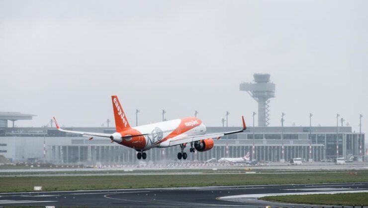 EasyJet kabin ekibinin Portekiz’deki grevinde 443 uçuş iptal edildi