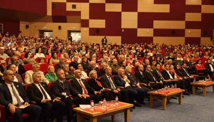 Edirne’de Cumhuriyet’in 103. yılı konserinde Balkan Senfoni Orkestrası sahne aldı