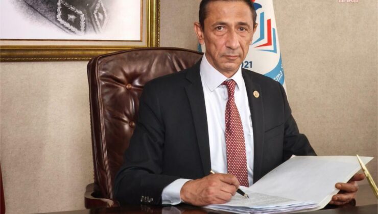 Eğitim Gücü Sen Genel Başkanı Oğuz Özat: “Tüm meslektaşlarımın 5 Ekim Dünya Öğretmenler Günü’nü kutluyorum”