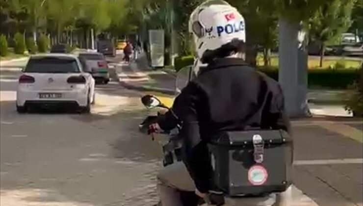 Elazığ polisi, KPSS adaylarını İHA destekli takiple sınav merkezlerine ulaştırdı