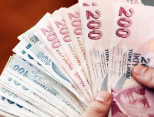 Emeklinin beklediği teklif TBMM’de! Kabul edilirse her ay 25 bin TL alacaklar