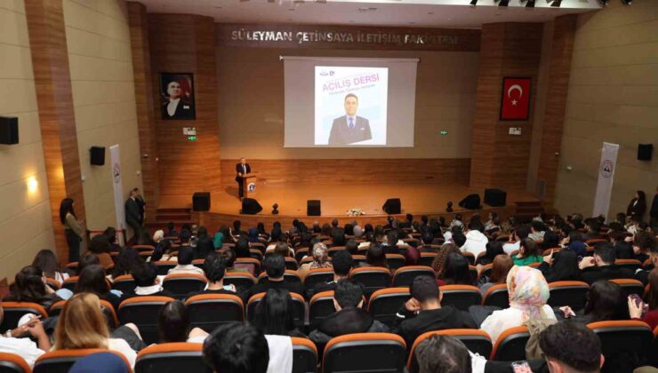 Erciyes Üniversitesi’nde 2026-2027 açılış dersi ‘Terörsüz Türkiye İletişimi’ oldu