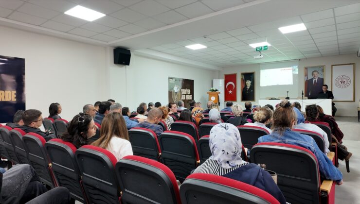 Eskişehir’de EYS’nin yeni mimarisi için tanıtım eğitimi video konferansla düzenlendi