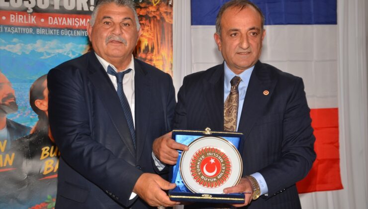 Fransa’nın Mulhouse kentinde düzenlenen etkinlikte Avrupa’daki Gümüşhaneliler buluştu