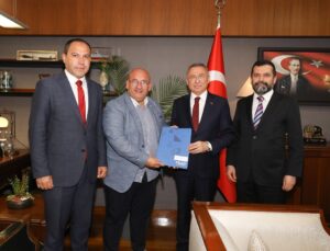 Fuat Oktay, TİGAD’ın Türkiye Gazeteciler Birliği projesine destek verdi