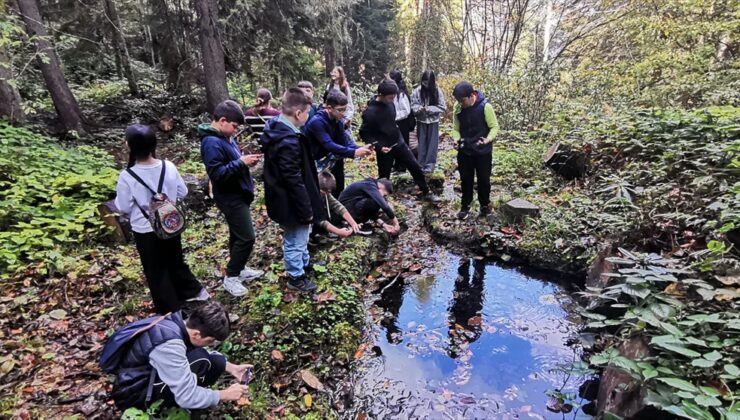 Giresun’da 37 lise öğrencisi Kuzalan Tabiat Parkı’nda doğa yürüyüşü yaptı