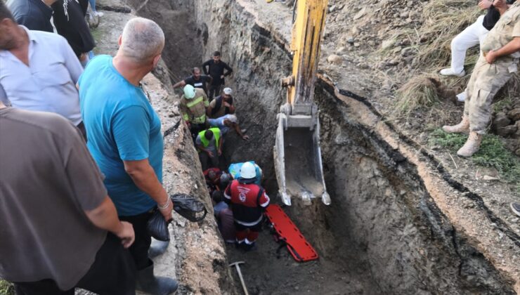 Hatay Arsuz’da göçük altında kalan işçi yaralı kurtarılarak hastaneye kaldırıldı