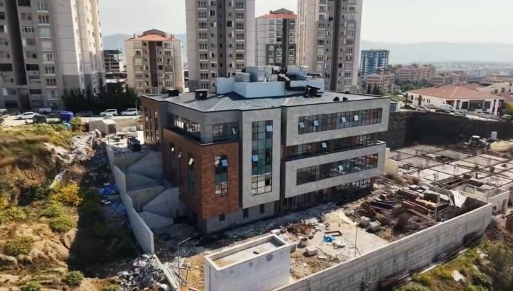 Hatay Valisi Masatlı, Antakya’da yapımı süren üç kamu hizmet binasını inceledi