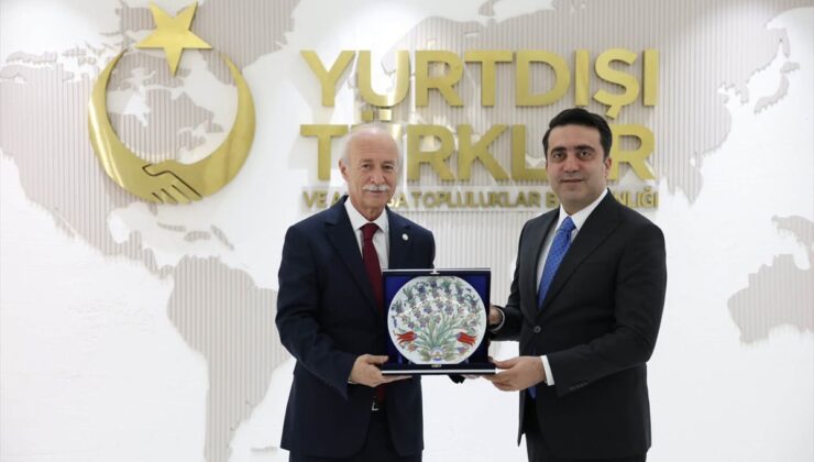 Havsa’da meyve bahçeleri incelendi, Trakya Üniversitesi YTB ile iş birliğini görüştü