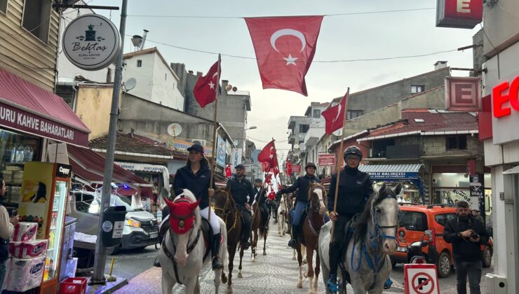 İnebolu’da 50 atlı, 2 gün sürecek 3’üncü İstiklal Yolu Atlı Yürüyüşü için yola çıktı
