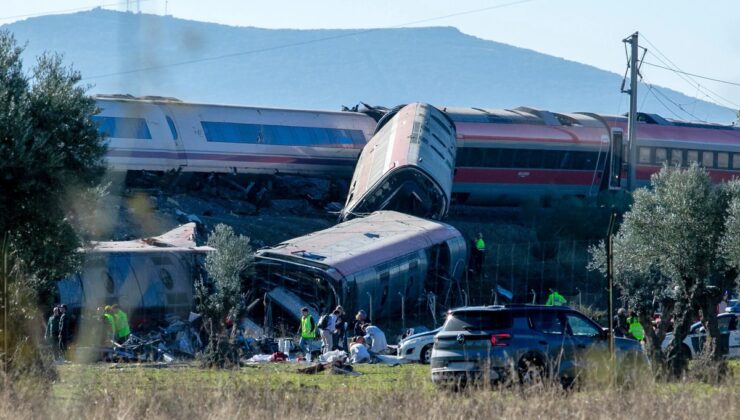İspanya’nın Toledo bölgesinde iki hızlı tren çarpıştı, can kaybı 64’e yükseldi
