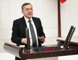 İYİ Partili Türkkan, Bulgaristan emekli aylığı kesilenler için 8 soruluk önerge verdi