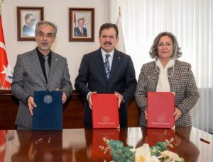 İzmir’de cezaevindeki çocuklar için ‘İçeride Umut Var’ protokolü imzalandı