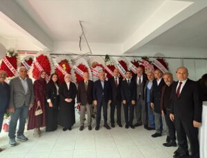 Kahramanmaraşlılar Derneği Gölbaşı’nda açıldı, törene Bakan Kirişci katıldı