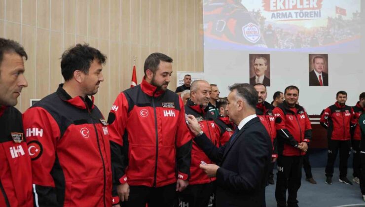 Karabük’te İHH ve Nezir Derneği ekiplerine AFAD akreditasyon belgesi verildi