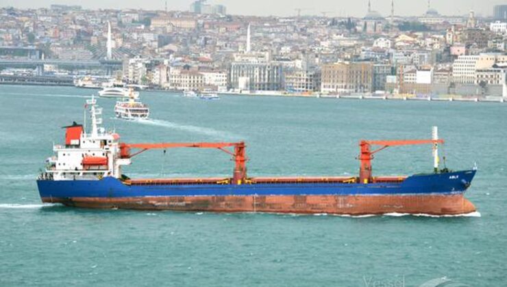 Karadeniz’de insansız araç saldırısında bir gemi battı, 11’i Türk 18 kişi kurtarıldı