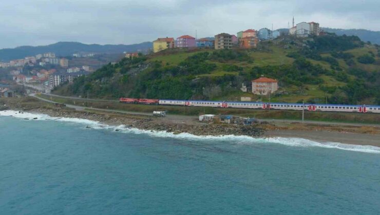 Karaelmas Ekspresi ilk seferini yüzde 87 dolulukla tamamladı, yeni seferler açıklandı