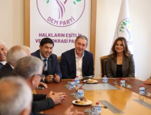 Kars Ticaret ve Sanayi Odası, DEM Parti ile ticari ve tarımsal sorunları görüştü