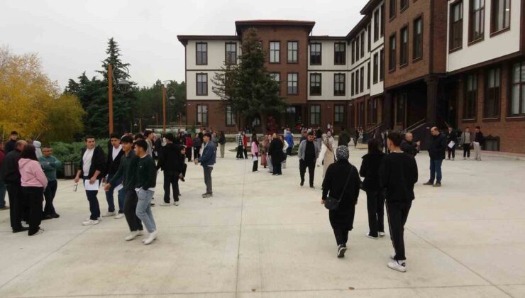 Kastamonu’da KPSS ortaöğretim oturumu başladı, 17 bin aday sınavda ter döktü