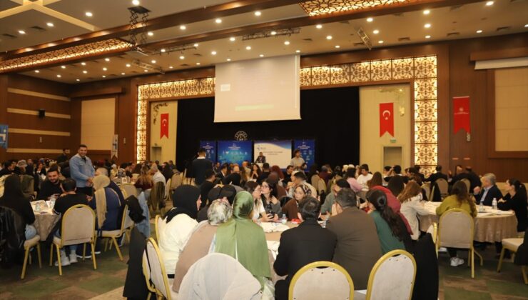 Konya’da gençlerin çalışma hayatı beklentileri 20 masada ele alındı