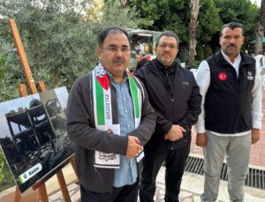 Kumluca’da Gazze için sabah namazında dua buluşması düzenlendi