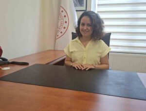 Kütahya doğumlu Uzm. Dr. Melike Köle, Hisarcık İlçe Devlet Hastanesi başhekimi oldu