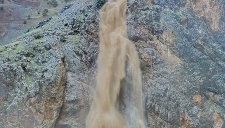 Malatya’da sağanak kırsalda taşkına yol açtı, Erkenek’te HES kapakları açıldı