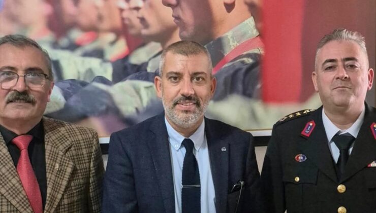 Mehmetçik Vakfından Edremitli iş insanına altın madalya ve berat verildi