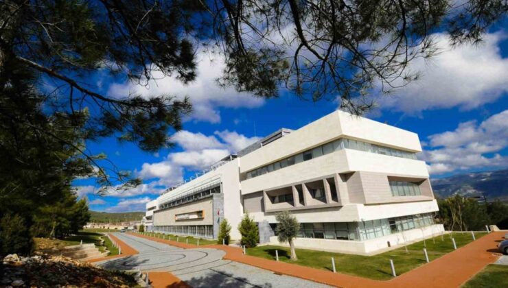 MSKÜ’den 9 bilim insanı Stanford’un 2026 etkili bilim insanları listesine girdi