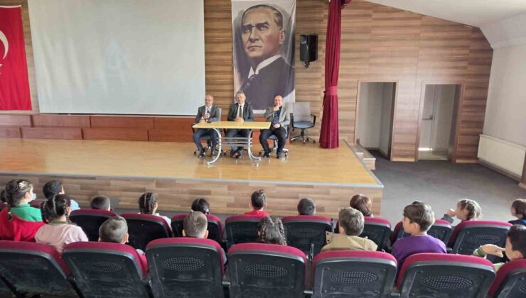 Nazilli’de Öğrencilerle El Ele projesinde 4. sınıflar Eğitim Müdürü Güner’le buluştu