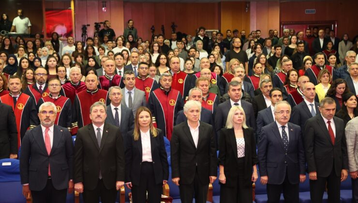 OMÜ Rektörü, akademik yıl açılışında 48 bin 300 öğrencinin eğitim alacağını belirtti