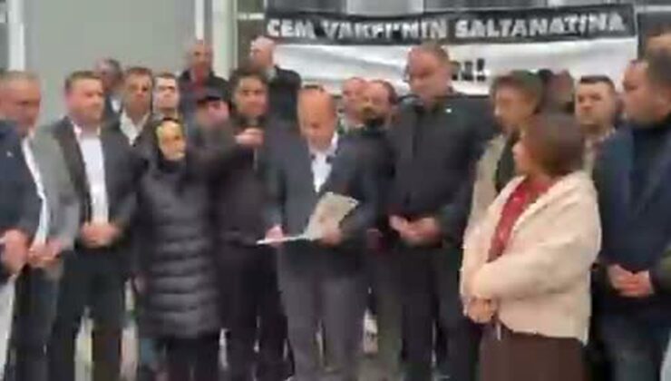 Özgür Karabat, Kıraç Cemevi’nin Cem Vakfı’na devrine tepki gösterdi