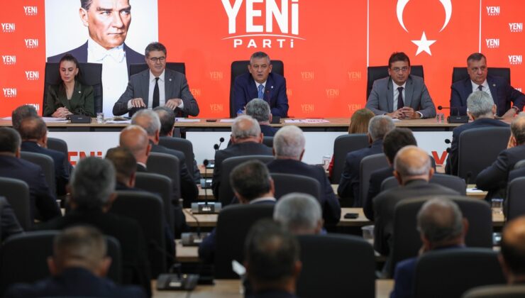 Özgür Özel, YENİ Parti il başkanlarıyla yarın saat 11.30’da genel merkezde toplanacak