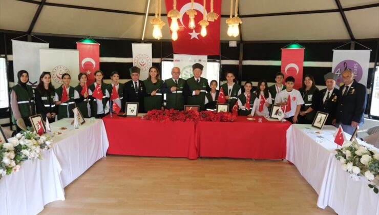 Samsun Kavak’ta vatan ve kahramanlık programında gazilerle genç sporcular buluştu
