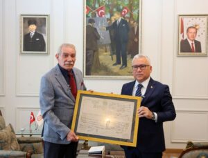 Sibirya’da esir düşen Sivaslı yüzbaşının belgeleri 110 yıl sonra torununa ulaştı: ‘Tek bir cevap bile alamadım’