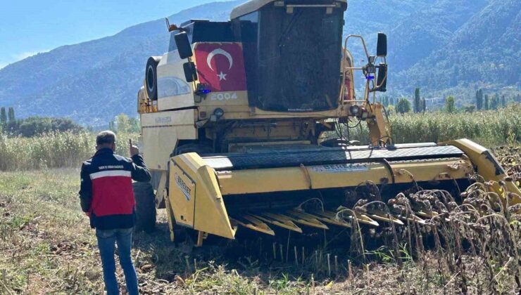 Simav’da TAKE ile yüzde 75 hibeli ayçiçeği alanlarında hasat incelemesi yapıldı