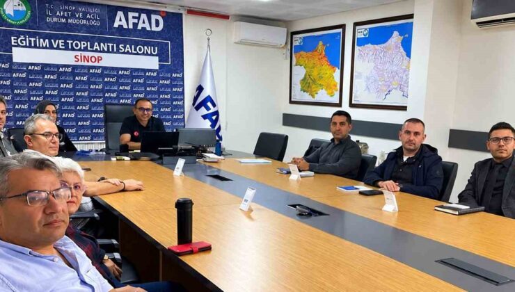 Sinop AFAD, kamu kurumlarına sivil savunma uzman ve amir eğitimi verdi